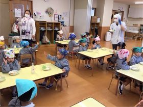 🥪サンドイッチ作り🥪(いちご組、もも組)